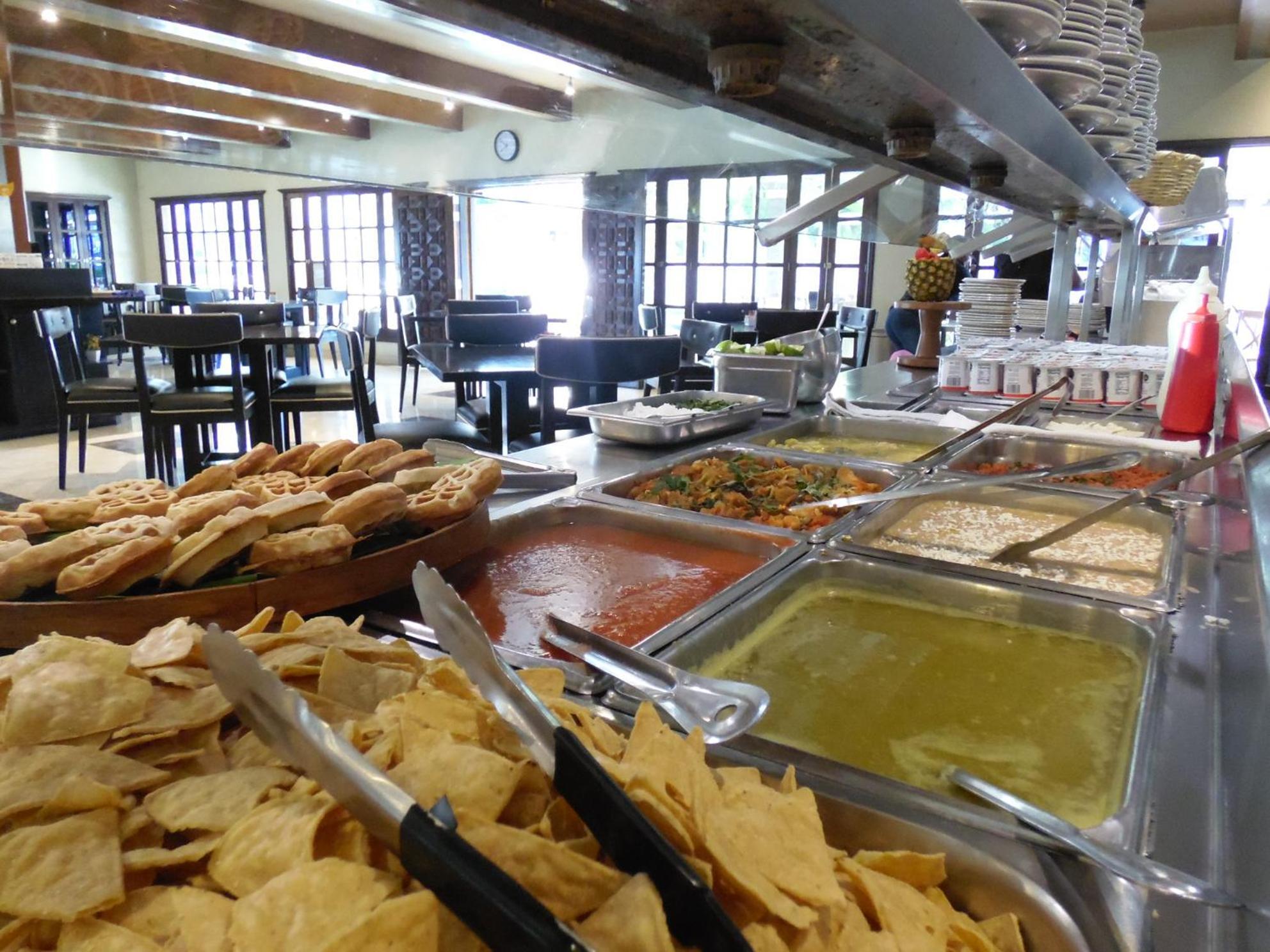 Quality Inn Mazatlan Bagian luar foto